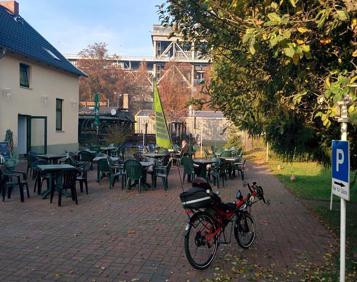 Gasthaus "Nieder-Oderbruch" am Schiffshebewerk